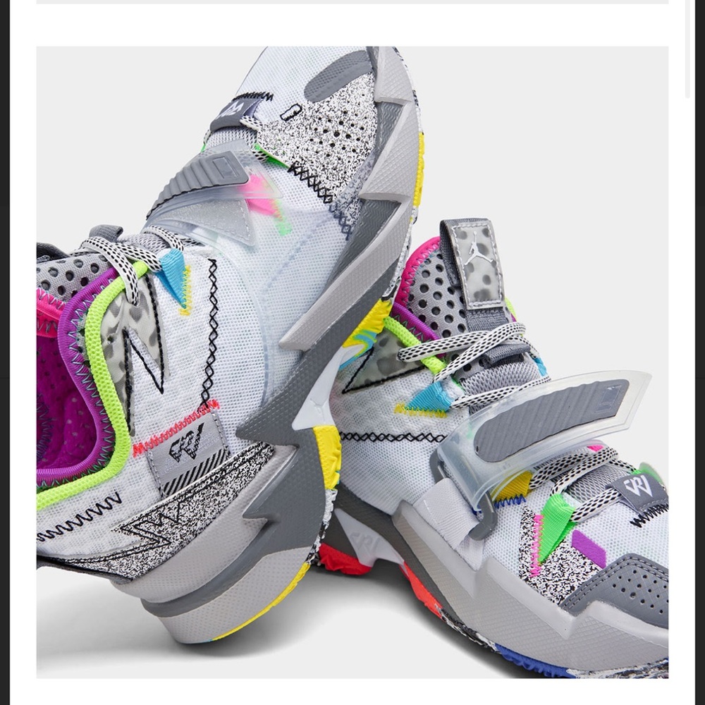 Jordan Why Not ZER0.3 Russel Westbrook kids size 4